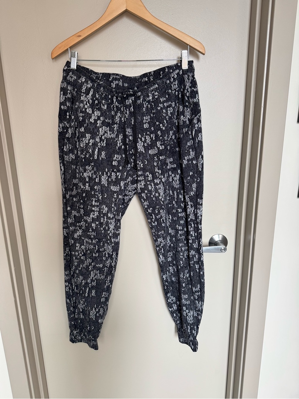 Lululemon Ready to Rulu Jogger